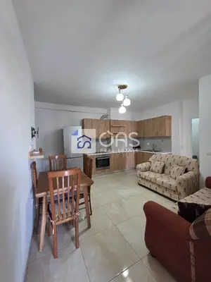 Apartament 2+1 me qera në Astir, Tiranë, 91 m². Foto 1 nga 7