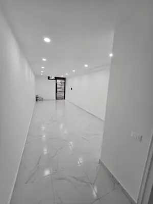 Negozio in vendita a Vasil Shanto, Tirana, 48 m². Foto 4 di 8