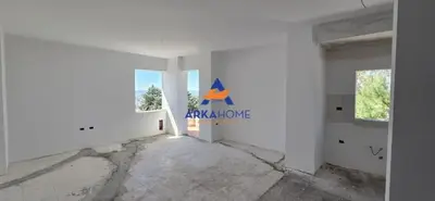 Appartamento 2+1 in vendita a Linzë, Tirana, 120 m². Foto 2 di 5
