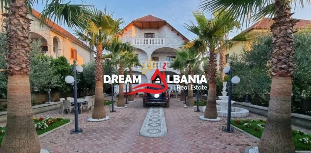 Villa in vendita a Casa Italia, Tirana, 350 m². Foto 1 di 11