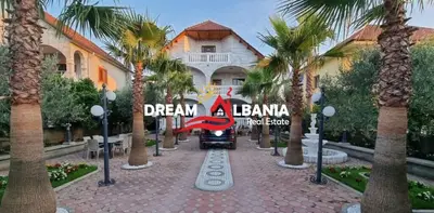 Villa in vendita a Casa Italia, Tirana, 350 m². Foto 1 di 11