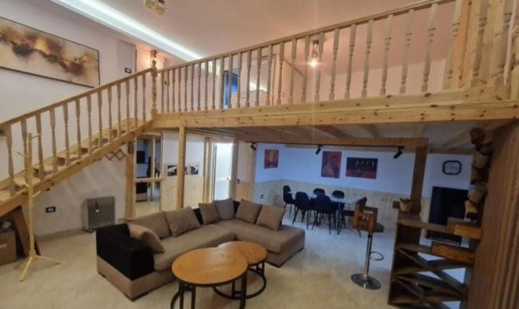 Duplex 2+1 for rent in Kodra e Diellit, Tirana, 80 m². Photo 1 of 3