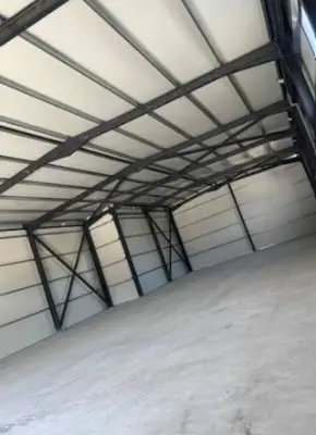 Magazinë me qera në Yrshek, Tiranë, 670 m². Foto 3 nga 4