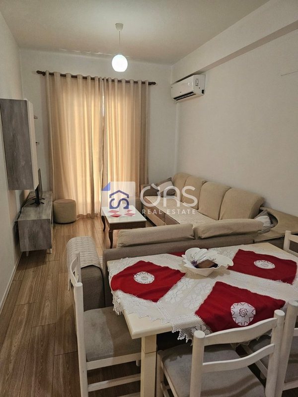 Appartamento 2+1 in affitto ad Ali Demi, Tirana, 85 m²