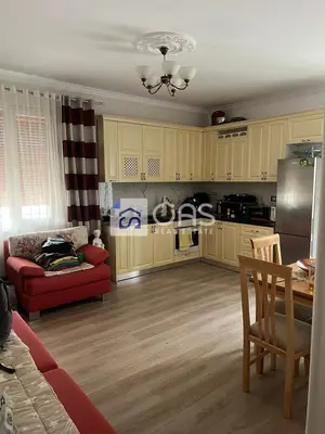 Apartament 1+1 me qera në Qsut, Tiranë, 60 m². Foto 1 nga 6