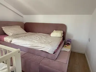 Vilë me qera në Kthesa e Kamzës, Tiranë, 700 m². Foto 9 nga 12
