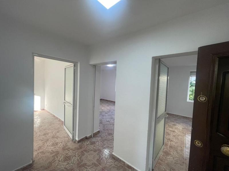 Apartment 2+1 for rent in Rruga Ferit Xhajko, Tirana, 75 m²