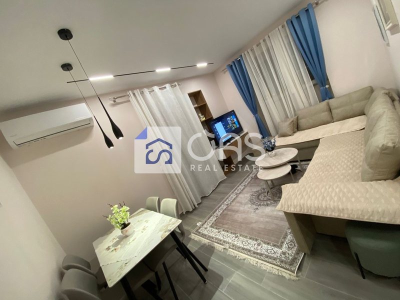 Apartament 1+1 me qera në Rruga e Elbasanit, Tiranë, 60 m²