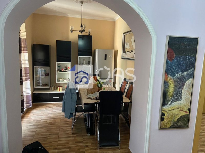 Apartment 1+1 for rent in bllok, Tirana, 65 m²