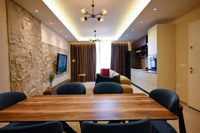 Apartament 3+1 në shitje në Rruga Qazim Demi, Sarandë, 140 m². Foto 2 nga 3