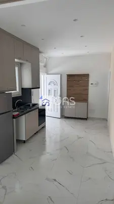 Apartament 1+1 me qera në 5 Maj, Tiranë, 50 m². Foto 1 nga 5