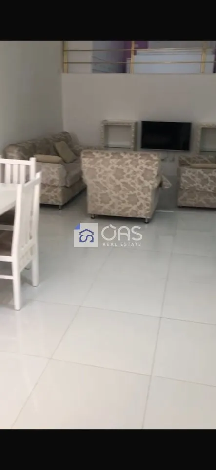 Apartament 1+1 me qera në Oxhaku, Tiranë, 52 m². Foto 1 nga 7
