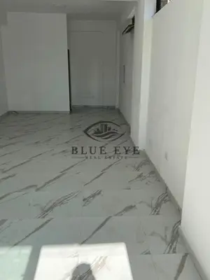 Ambient biznesi me qera në Tregu Industrial, Durrës, 40 m². Foto 4 nga 4