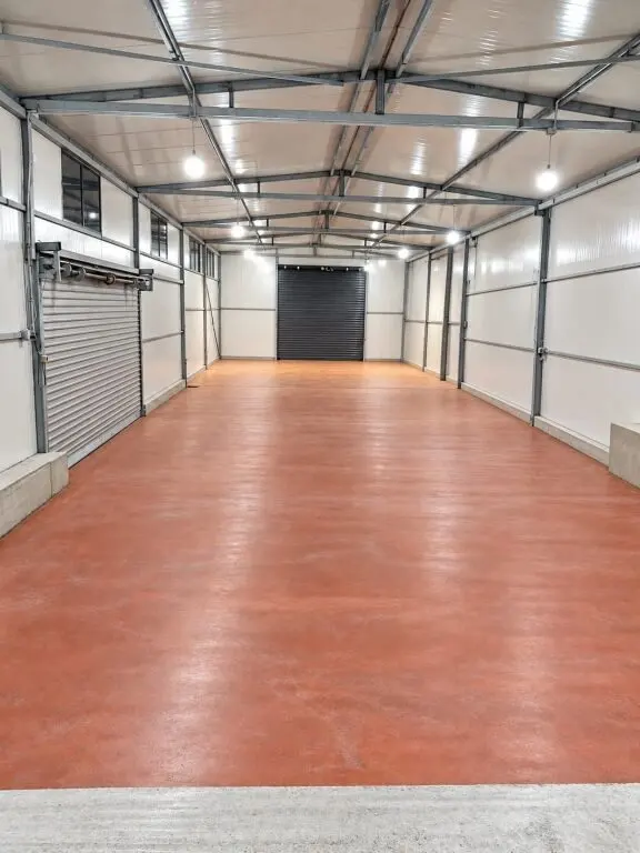 Magazinë me qera në Prush, Tiranë, 280 m²