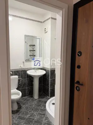 Apartament 2+1 me qera në Yzberisht, Tiranë, 80 m². Foto 6 nga 6