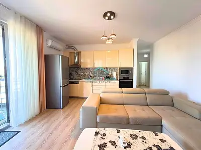 Apartament 2+1 në shitje në Plazhi i Vjetër, Vlorë, 80 m². Foto 2 nga 10