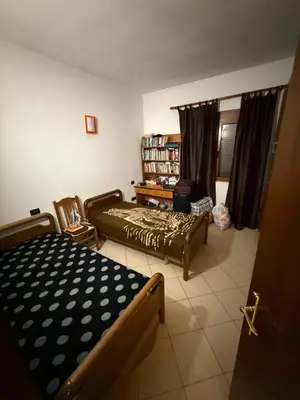 Apartament 2+1 me qera në Sauk, Tiranë, 120 m². Foto 2 nga 5
