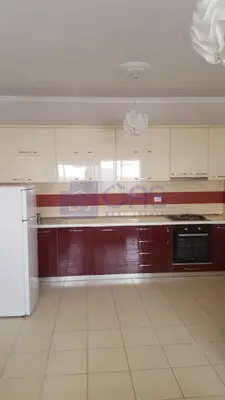 Apartament 1+1 me qera në Astir, Tiranë, 70 m². Foto 3 nga 9