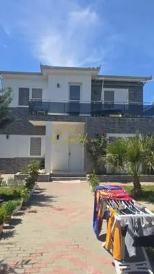Villa in affitto a Baldushk, Tirana, 180 m². Foto 1 di 9