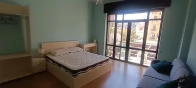 Appartamento 3+1 in affitto a Rruga e Barrikadave, Tirana, 120 m². Foto 2 di 6