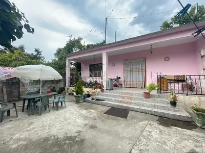 House for sale in Rus, Shkodër, 387 m². Photo 1 of 5