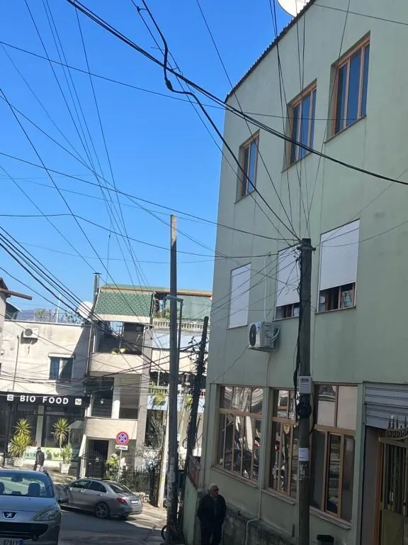 Appartamento in affitto a Selitë, Tirana, 80 m². Foto 1 di 11