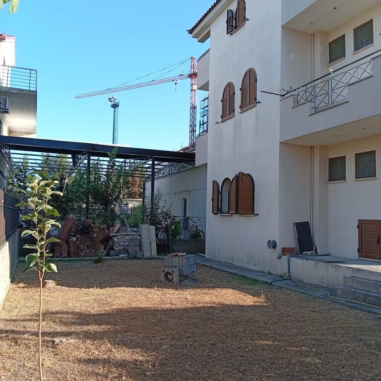 Vilë në shitje në Rruga OSBE, Kamëz, 353 m². Foto 1 nga 7