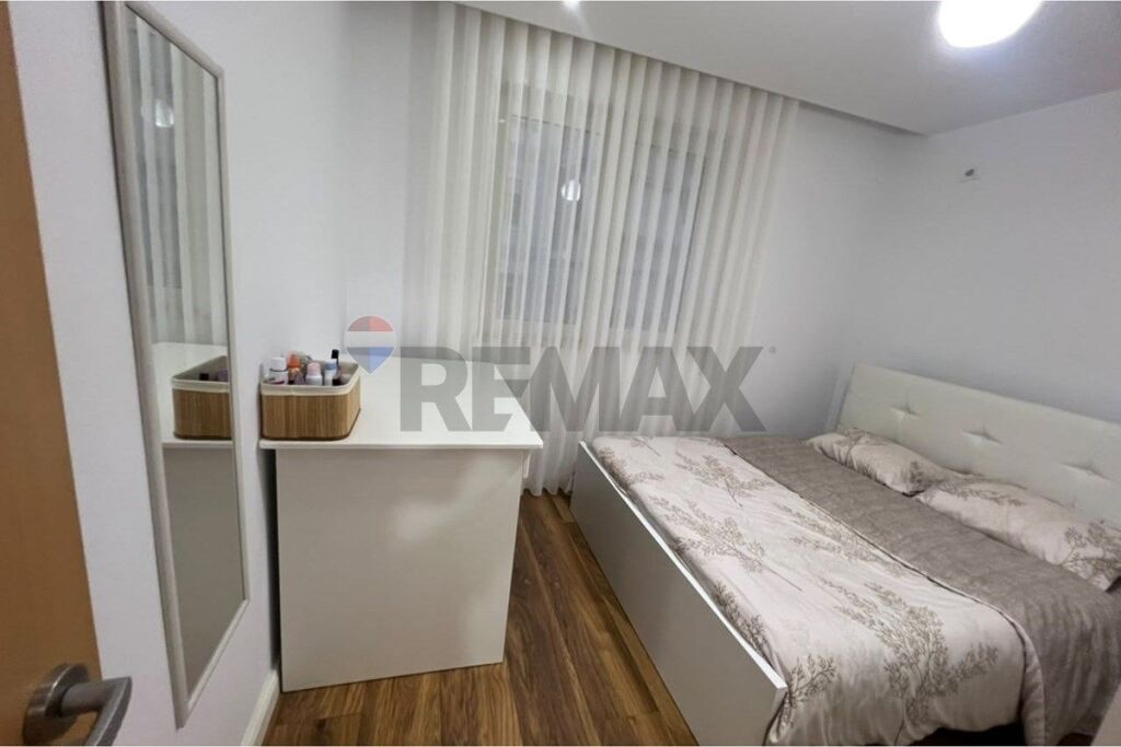 Appartamento in affitto a Liqeni i Thatë, Tirana, 83 m². Foto 2 di 3