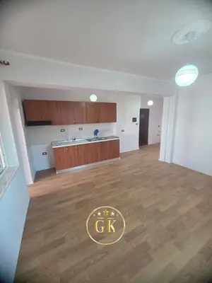 Apartament 2+1 në shitje në Stadiumi Niko Dovana, Durrës, 55 m². Foto 3 nga 10