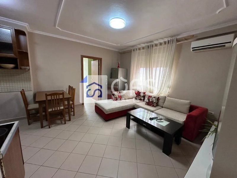 Appartamento 1+1 in affitto a Rruga Mihal Duri, Tirana, 62 m²