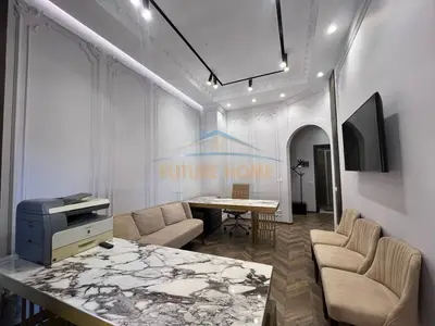 Zyrë me qera në Rruga e Kavajës, Tiranë, 59 m². Foto 8 nga 11
