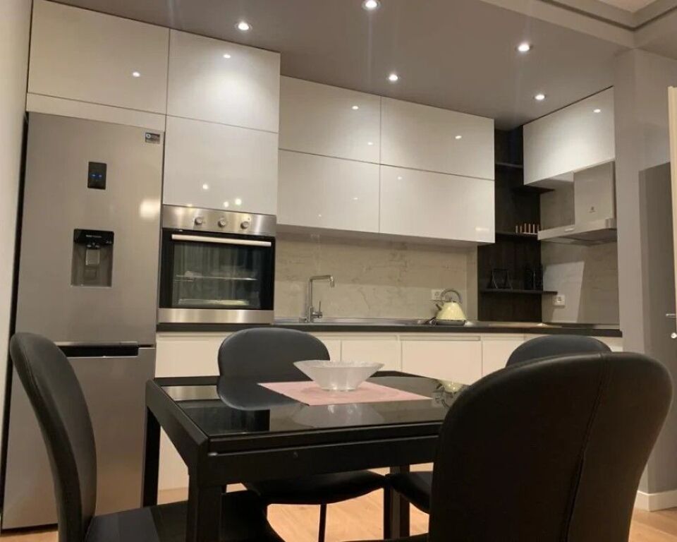 Apartment 2+1 for rent in 21 Dhjetori, Tirana, 93 m²