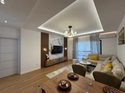 Apartament 2+1 në shitje në Globe, Tiranë, 116 m². Foto 3 nga 11