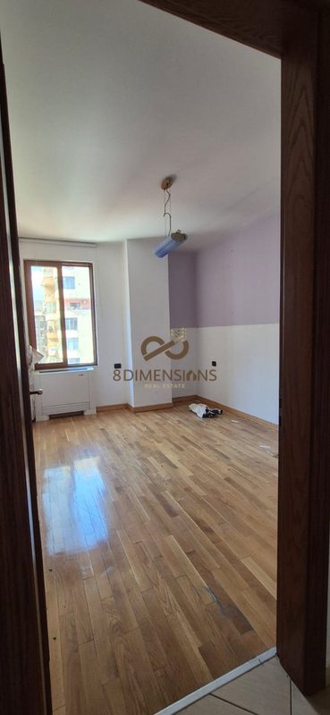 Appartamento 2+1 in vendita a 21 Dhjetori, Tirana, 104 m²