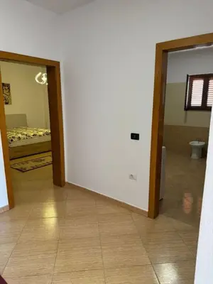 Vilë 3+1 me qera në Rruga Besa, Tiranë, 120 m². Foto 8 nga 10