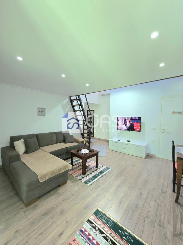 Apartament 2+1 me qera në Rruga e Durrësit, Tiranë, 80 m²