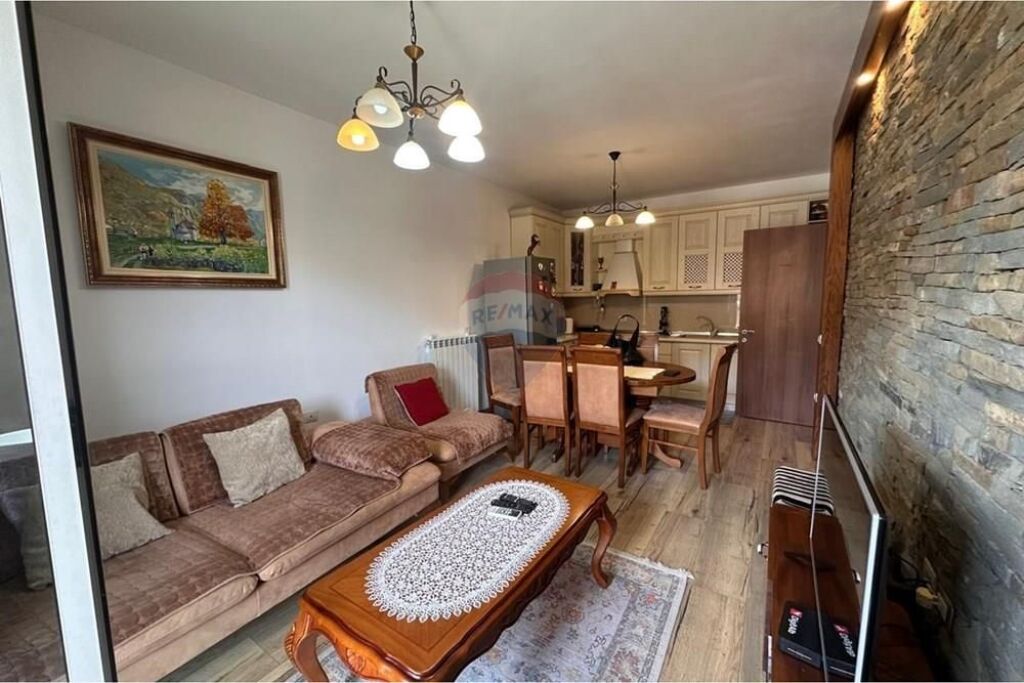 Apartment for sale in Fresku, Tirana, 123 m². Photo 1 of 3