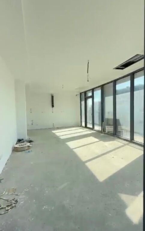 Appartamento 2+1 in vendita a Liqeni i Tiranës, Tirana, 151 m²