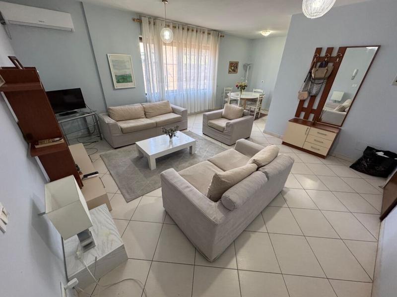 Apartment 2+1 for sale in Rruga e Barrikadave, Tirana, 110 m²