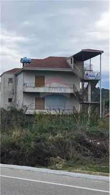 Apartment 2+1 for sale in Rruga e re, Vlorë, 407 m². Photo 9 of 9