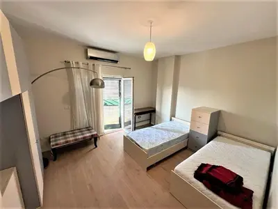 Apartament 2+1 në shitje në Rruga e Durrësit, Tiranë, 88 m². Foto 9 nga 11