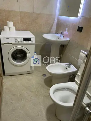 Apartament 2+1 me qera në Blloku, Tiranë, 85 m². Foto 5 nga 10