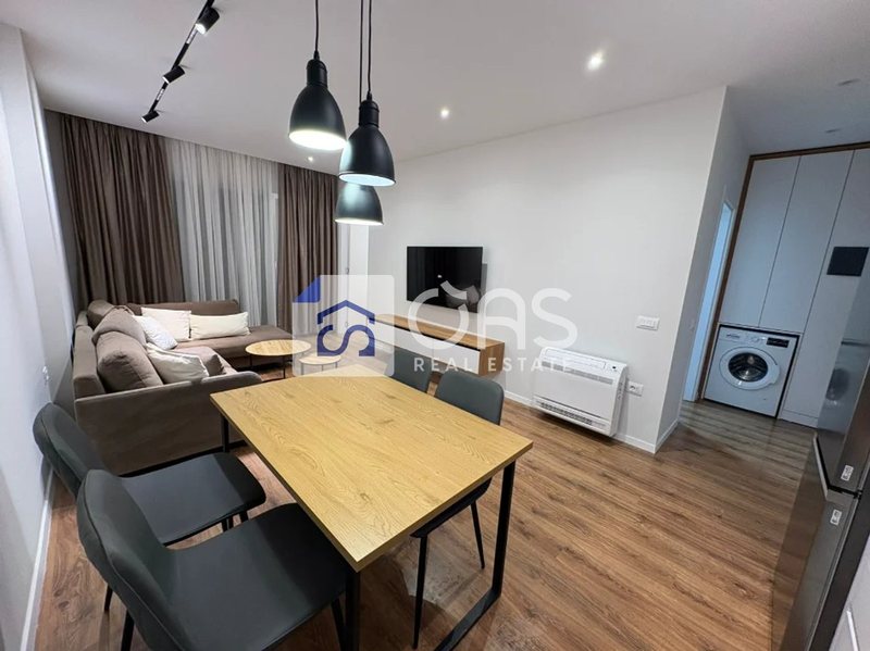 Appartamento 1+1 in affitto a Laprakë, Tirana, 62 m²