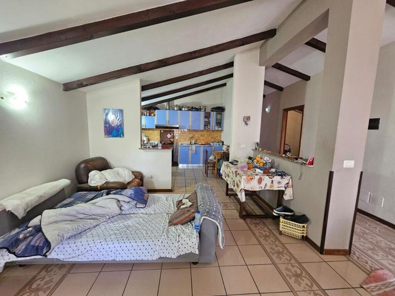 Appartamento 3+1 in vendita a Rruga Mujo Ulqinaku, Durazzo, 124 m²