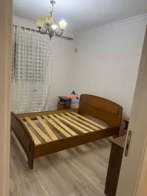 Apartament 3+1 me qera në Pallati me Shigjeta, Tiranë, 76 m². Foto 5 nga 7