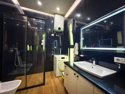Apartament 2+1 në shitje në Square 21, Tiranë, 130 m². Foto 8 nga 9