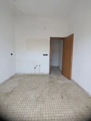 Apartment 2+1 for sale in Rruga Ate Kristo Negovani, Vlorë, 73 m². Photo 6 of 11