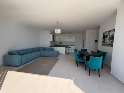 Penthouse në shitje në Rruga Butrinti, Sarandë, 228 m². Foto 3 nga 12