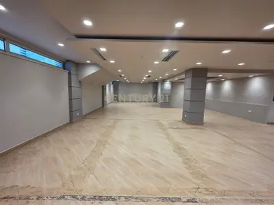 Commercial space for sale in Sheshi Pranvera, Durrës, 195 m². Photo 7 of 10