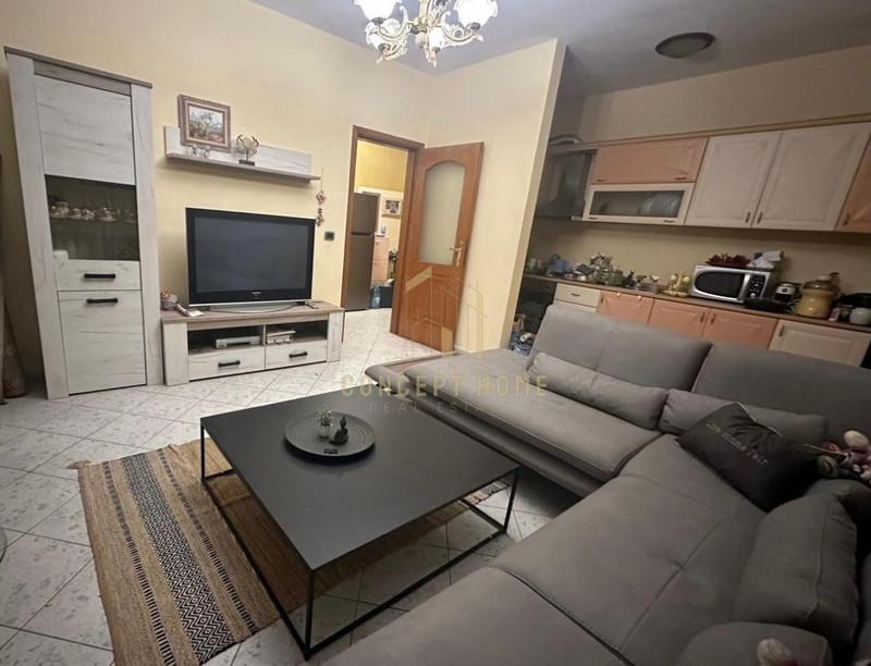 Apartament 1+1 në shitje në Qendër, Durrës, 69 m². Foto 2 nga 5